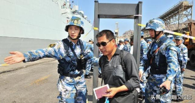 中国撤侨时，如何区分假扮的日本和韩国人的？这招还真“狠”