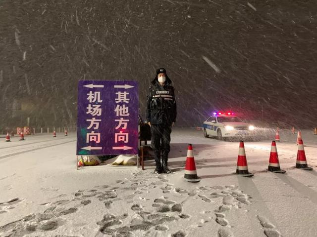 烟台开发区：抗击疫情，他们浴“雪”奋战