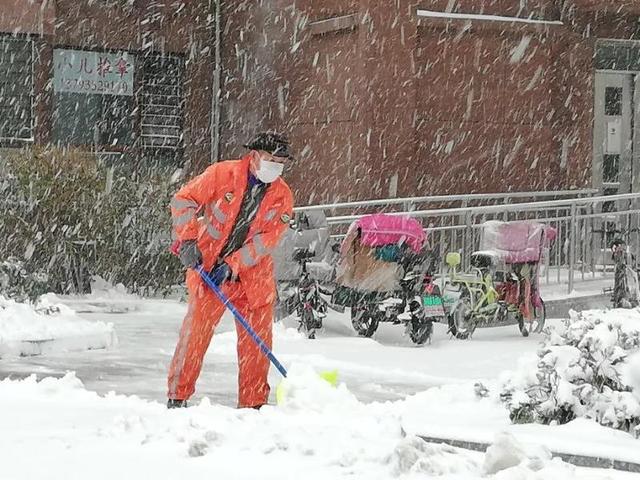 烟台开发区：抗击疫情，他们浴“雪”奋战