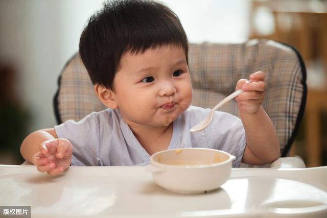 有胃病的人，这三类食物再馋也不要吃，谨记“三慢”胃一点点养好