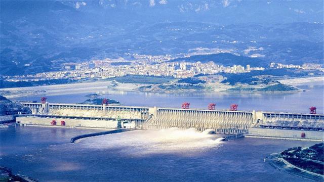 三峡大坝居然是我国禁地？还有处禁地更神秘，非法闯入直接开火