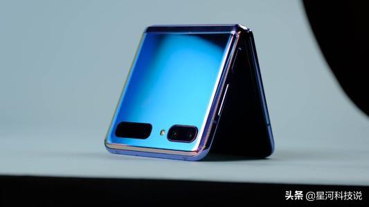 叠屏手机普及有望？三星Galaxy Fold Lite曝光，售价7792元