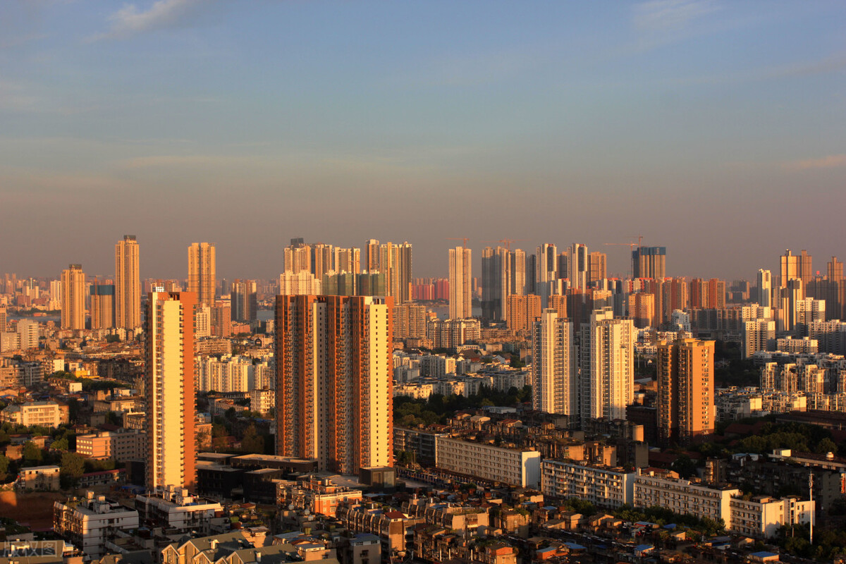 这一波上海楼市，给我们上了生动一课